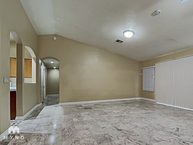 Building Photo - 1709 Night Shadow Ave