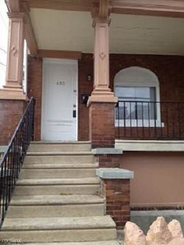 Primary Photo - 1 br, 1 bath Apartment - 650 S 51st St # Gf