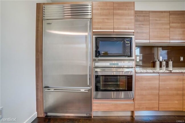 Building Photo - 3 br, 3 bath Condo - 3119 Via Dolce Apt 304