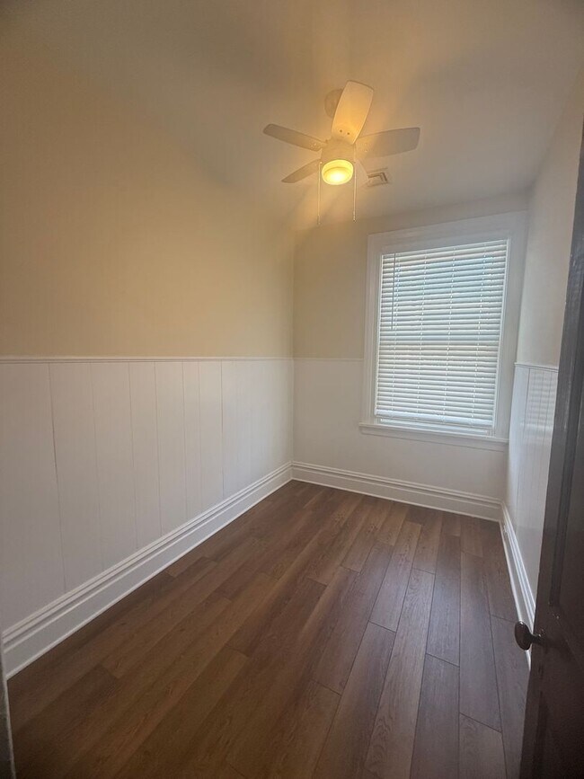 Building Photo - 36 W Pomfret St