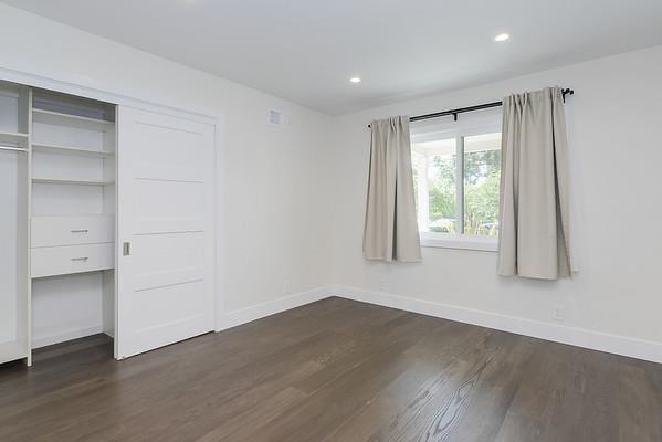 Foto del edificio - 850 Loma Verde Ave