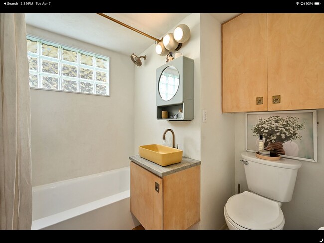 Building Photo - 4504 W 78th St