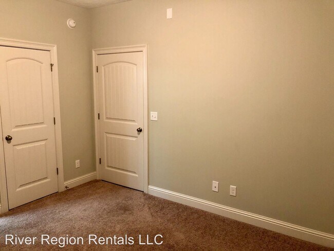 Building Photo - 3 br, 2 bath House - 1428 Priarie Oak Drive