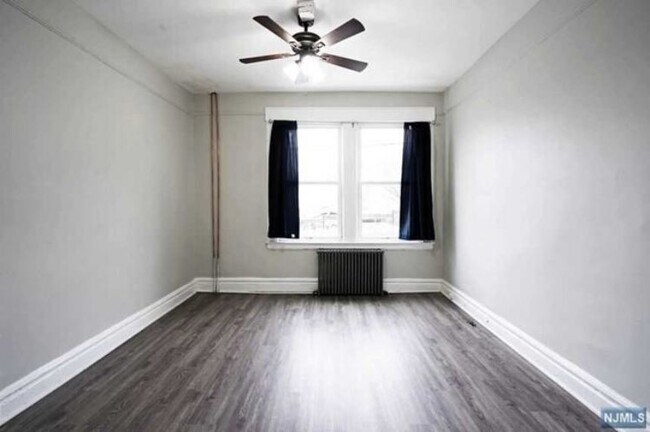 Building Photo - 57 Tappan St