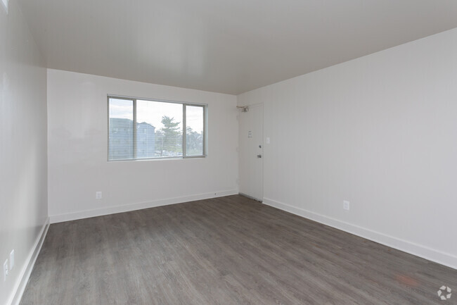 1HAB, 1BA - 650 ft² - Parkwood Apartments