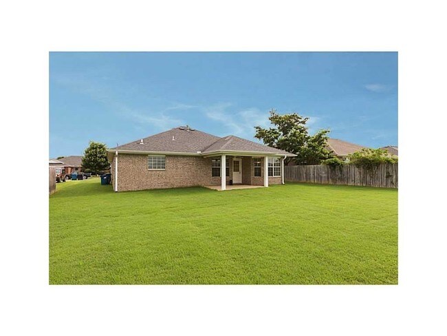 Foto del edificio - 2401 SW 17th St