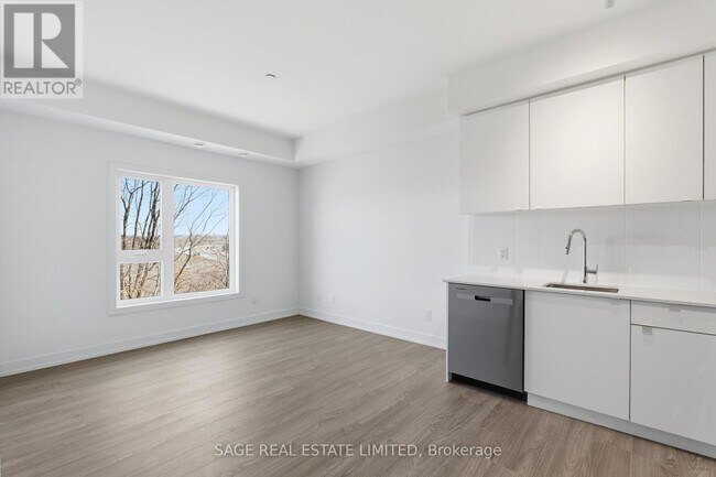 Photo du bâtiment - 16 Melbourne Ave