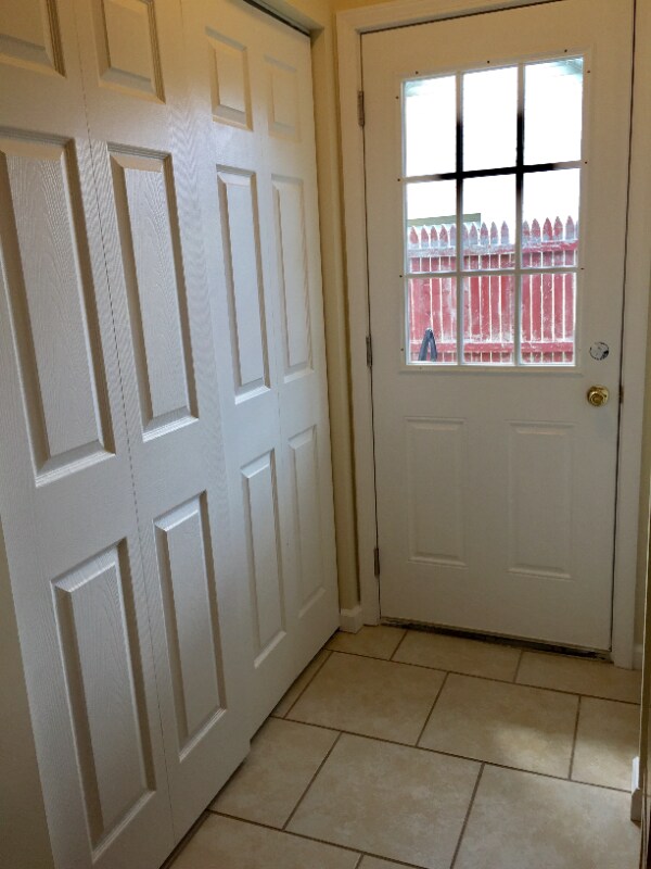 Building Photo - 2 S 35th St