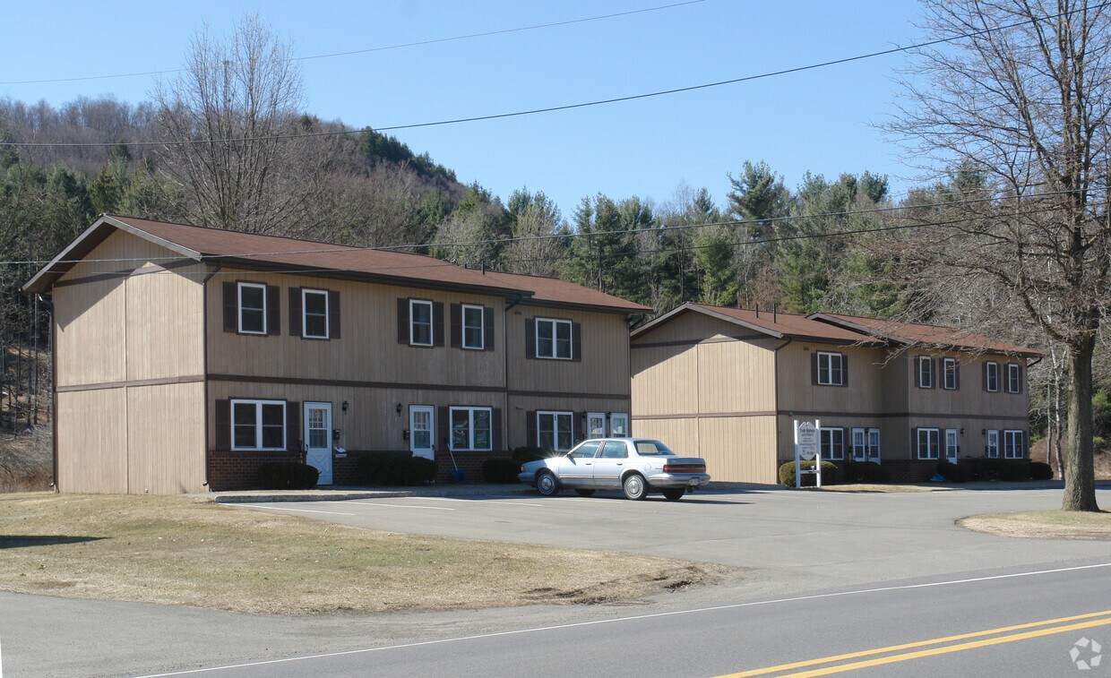 Building Photo - Twin Spruce Apartments