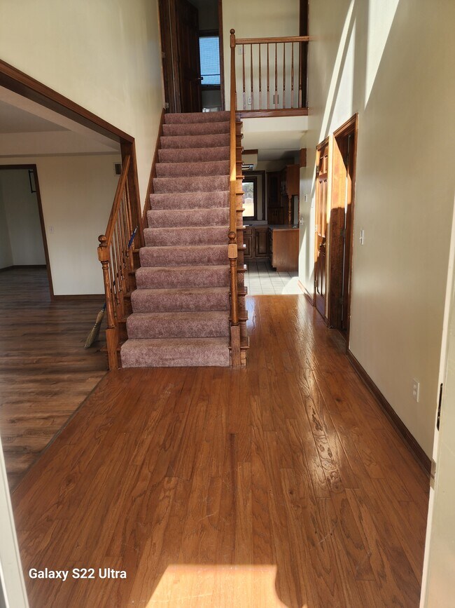 Foto del edificio - 22611 Campbell Rd