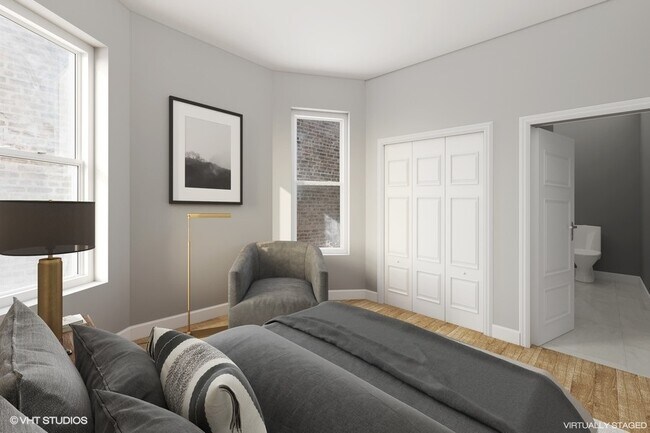 Master Bedroom - 4928 S Saint Lawrence Ave