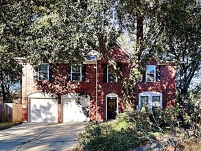 Building Photo - 31442 Camden Village Dr
