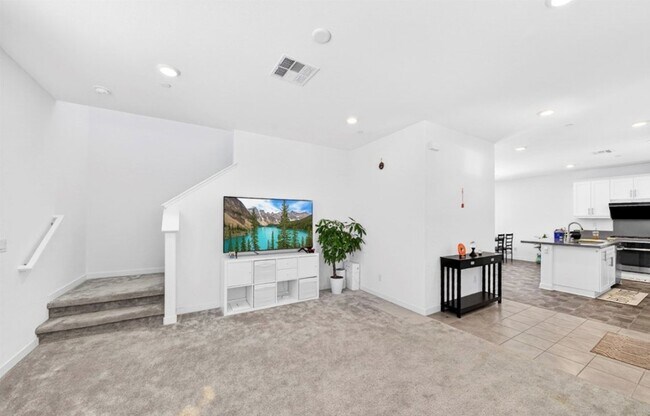 Foto del edificio - 3662 Basanite Ave