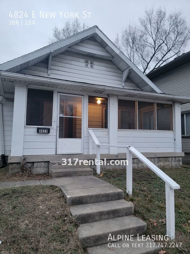 Primary Photo - EASTSIDE 3BR/1BA HOUSE!