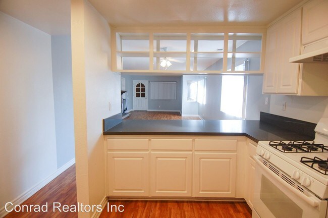 Foto del edificio - 2627 S El Camino Real