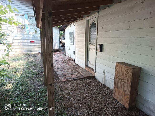 Foto del edificio - 803 Parkview Ave