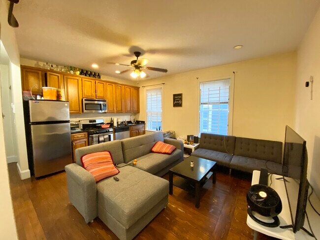 Foto del edificio - 178 Hillside St