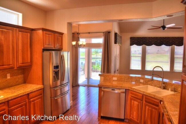 Foto del edificio - 3 br, 3 bath House - 3321 Dog Leg Drive