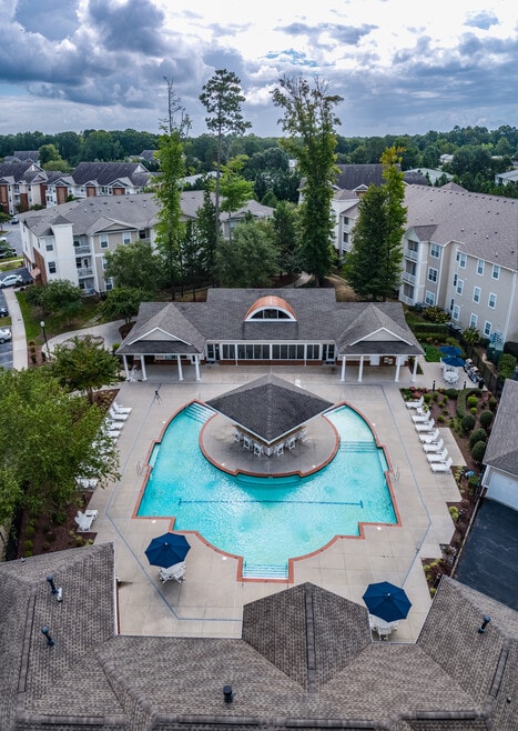 Building Photo - 700 Acqua Apartments