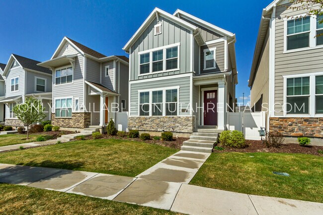Building Photo - 2353 N Holbrook Way