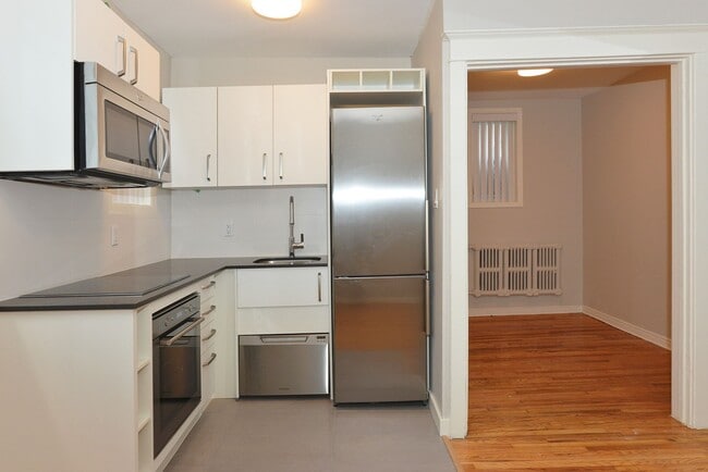 Building Photo - 50 Gloucester St