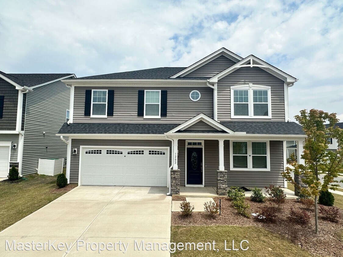 Primary Photo - 3 br, 2.5 bath House - 1202 Briar Gate Dr