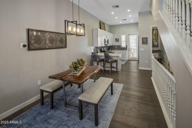 Foto del edificio - 4438 N 27th St