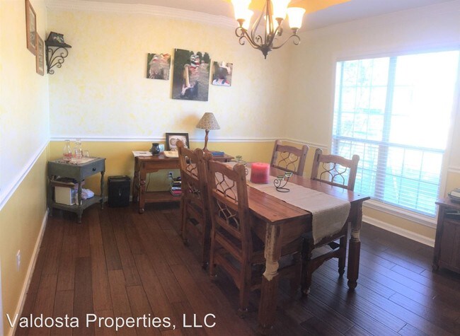 Foto del edificio - 4348 Whippoorwill Cir