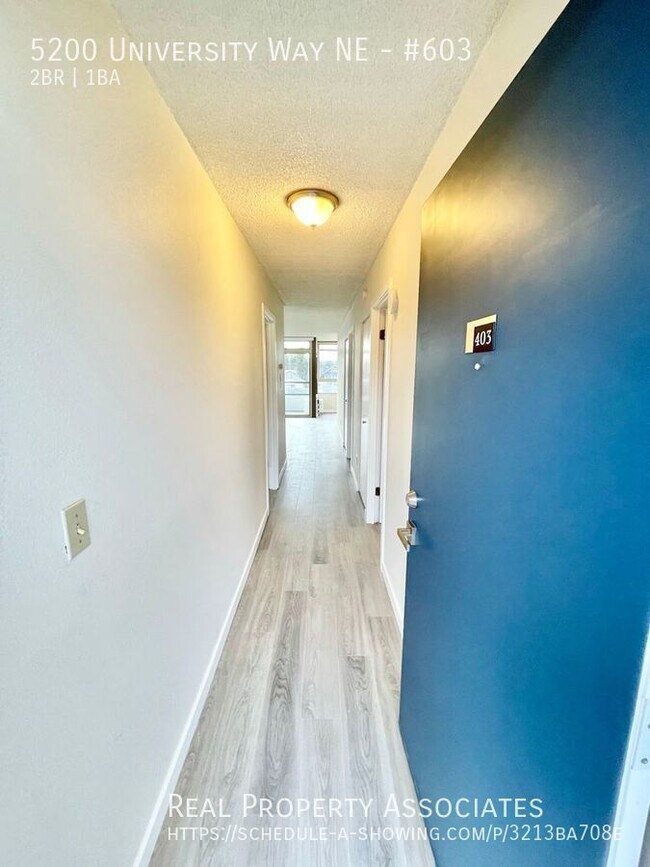 Foto del edificio - ***VIEW VIEW VIEW***Top Floor - Remodeled ...