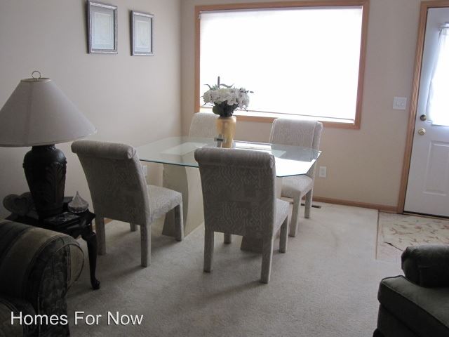 Foto del edificio - 17580 Gillette Way