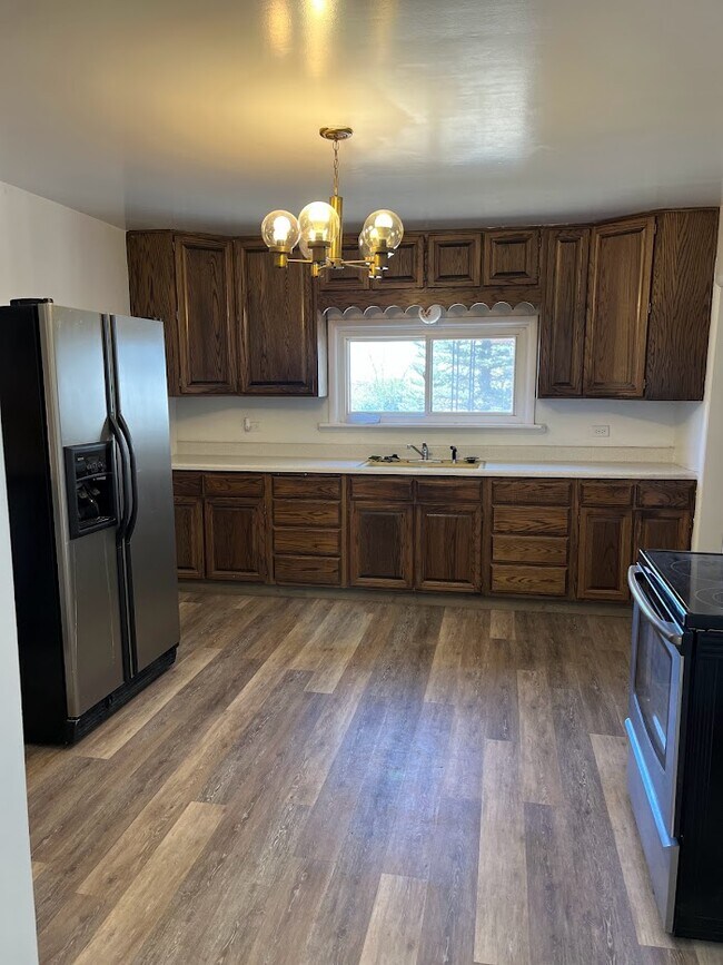 Foto del edificio - 2566 Road 124a Rd