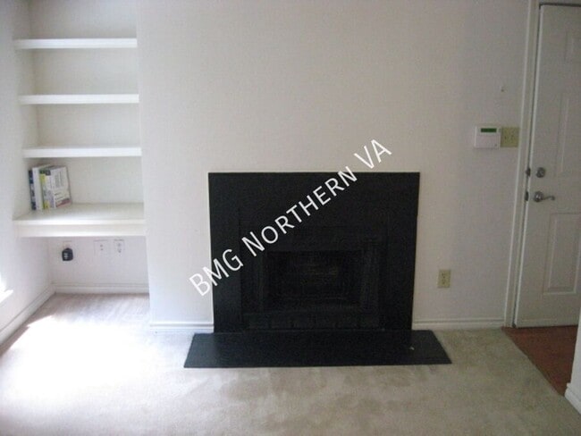 Building Photo - 12155 Penderview Terrace
