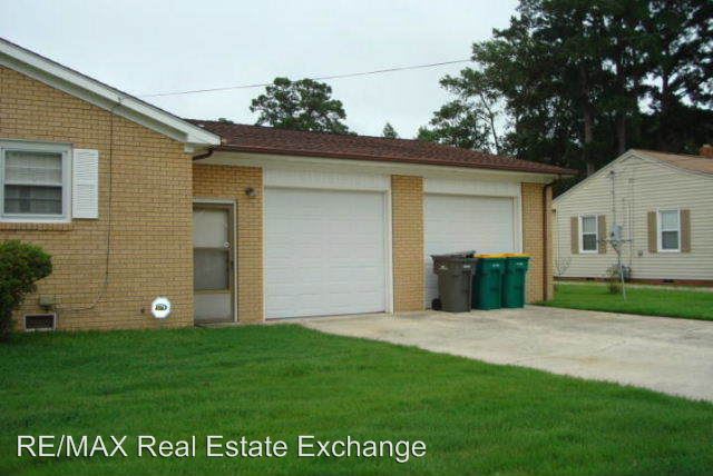 Building Photo - 1202 Hardin Rd