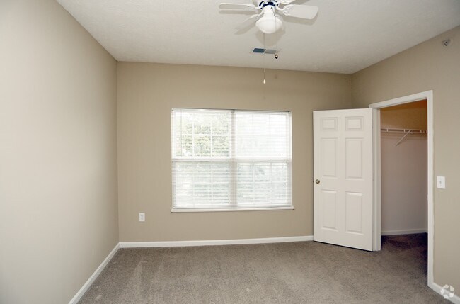 1HAB, 1BA - 672 ft² - Meridian Oaks
