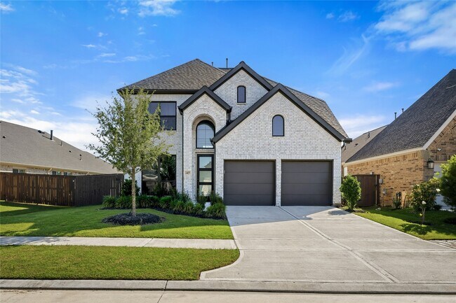 Building Photo - 2427 Mount Healy Ct