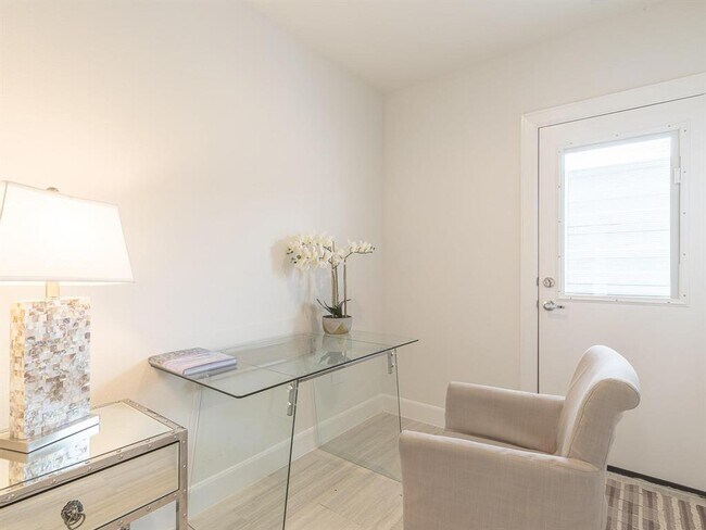 Foto del edificio - 2714 Eado Grove Ln