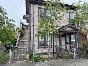Building Photo - 2112 California St