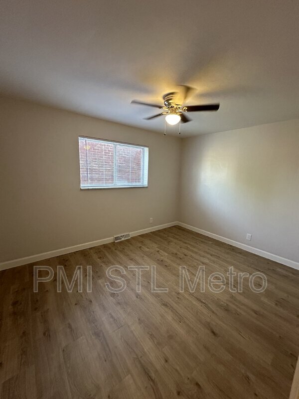 Foto del edificio - 4615-4617 Virginia Ave