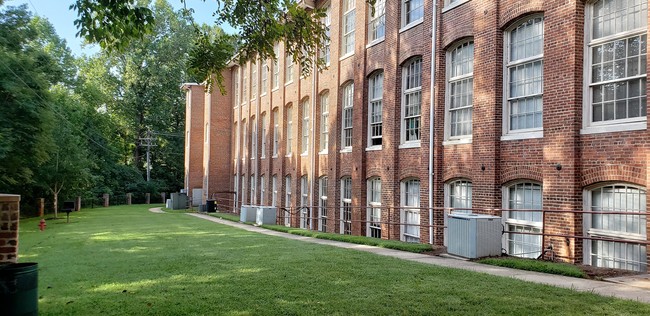 Foto del edificio - Rhode Island Mill