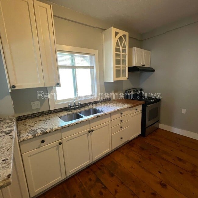 Foto del edificio - 2527 Washington St NE