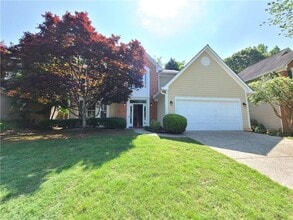 Building Photo - 2449 Alston Dr NE