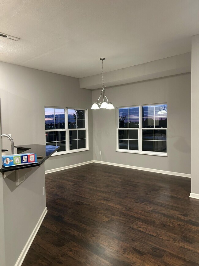 Foto del edificio - 6841 Kinsale Ln