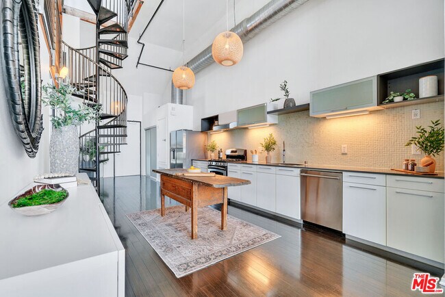 Foto del edificio - 4115 Glencoe Ave