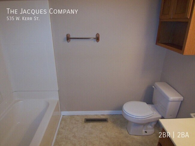 Building Photo - 535 W Kerr St