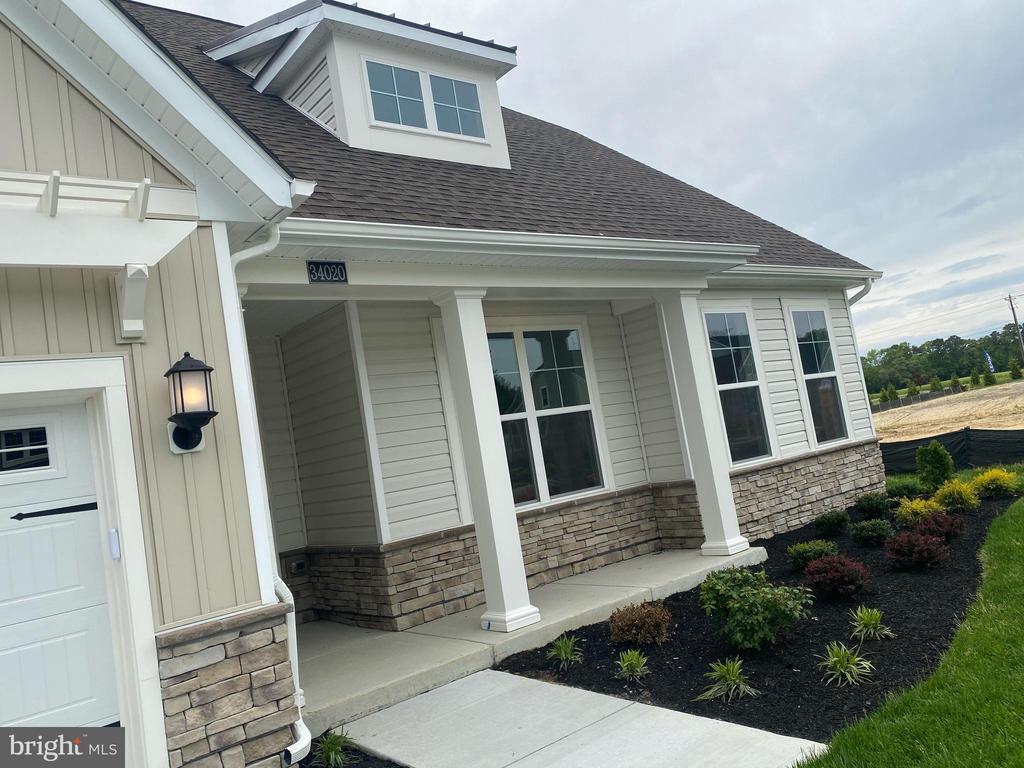 Foto del edificio - 34020 Givens Wy