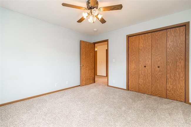 72-2 Larger Bedroom - 72 Miller Ave SW