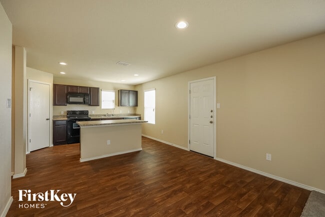 Building Photo - 4519 Heathers Cross