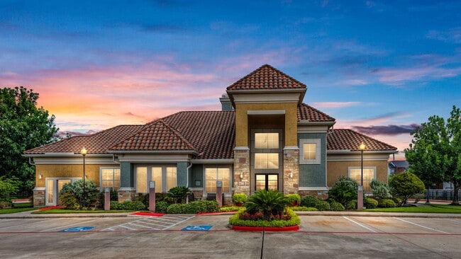 Building Photo - The Bennett Baytown