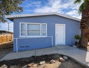 Building Photo - 6667 Desert Queen Ave