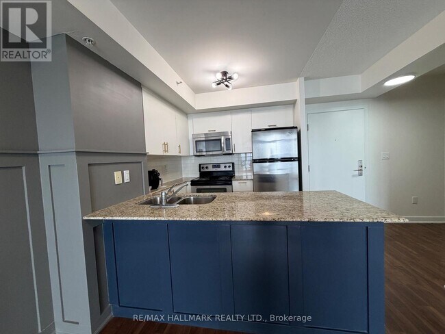 Photo du bâtiment - 5740 Yonge St